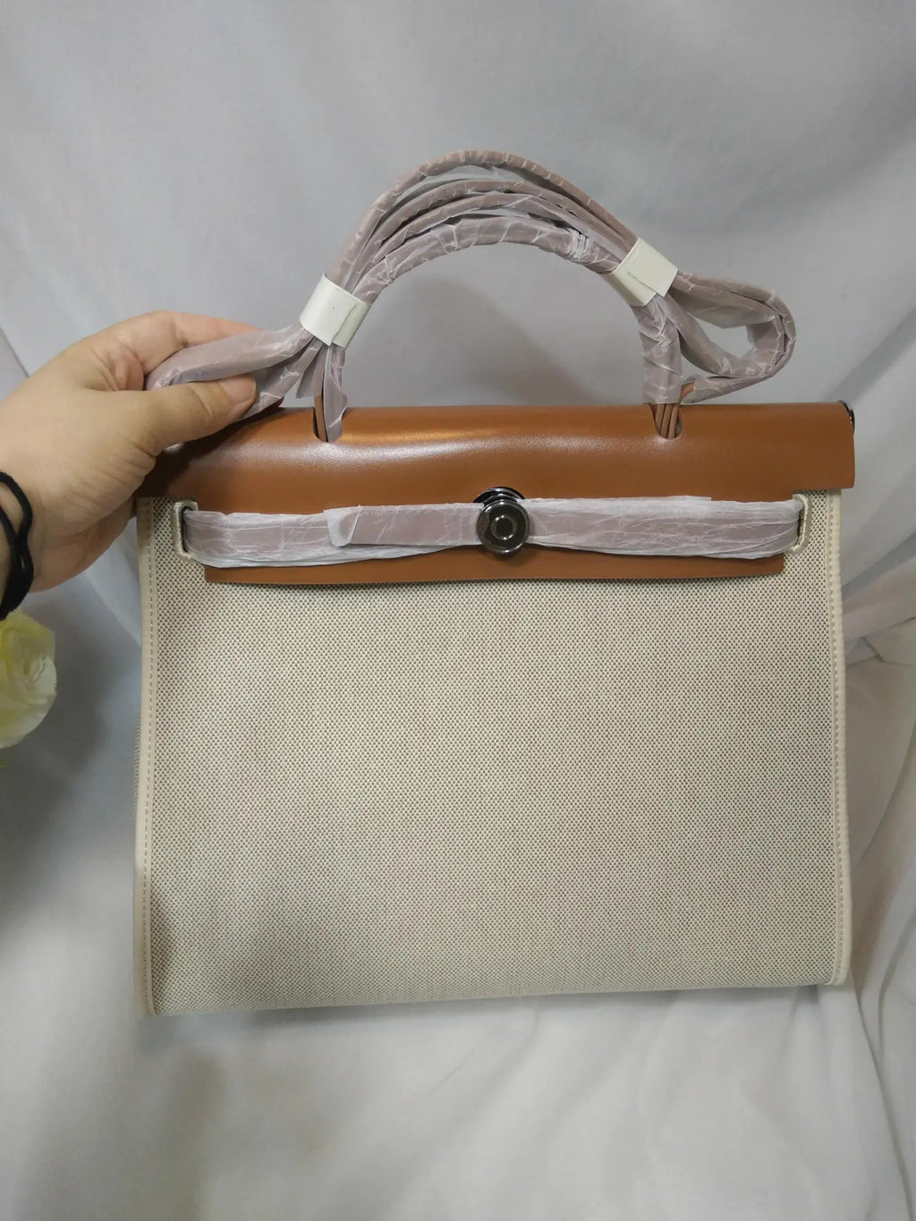 Elegant Retro Kelly Crossbody