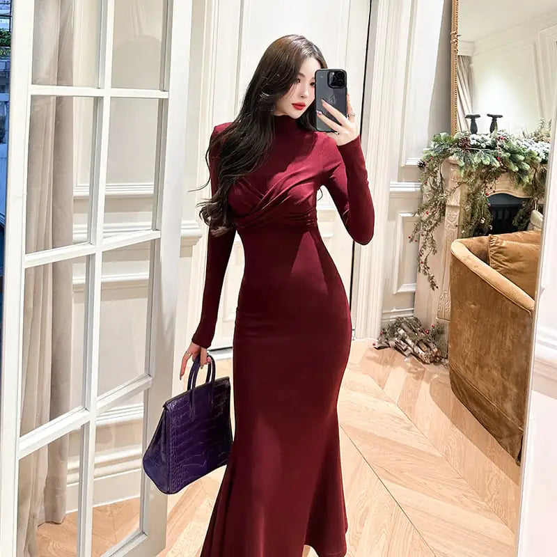 Vintage Elegance Fishtail Dress