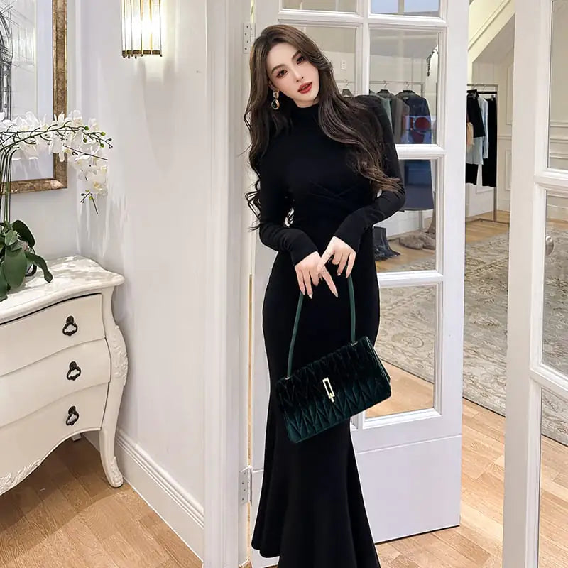 Vintage Elegance Fishtail Dress