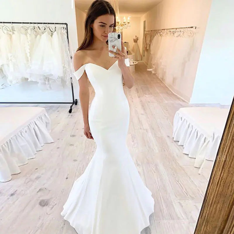 V-neck Soft Satin Sexy Fishtail Wedding Dress